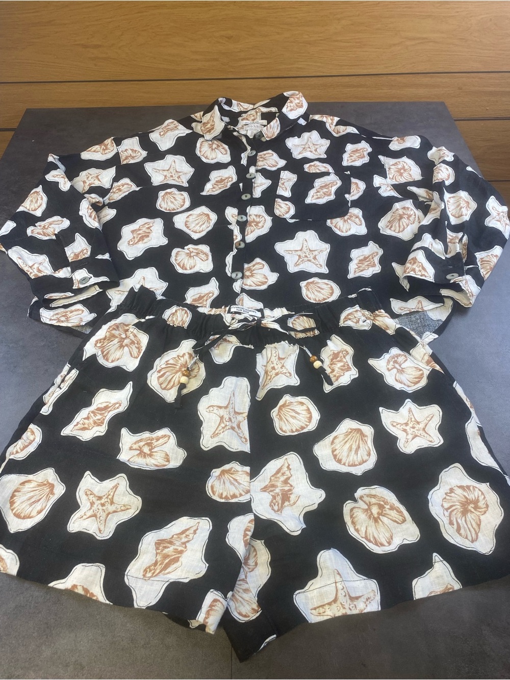 Nicole Miller Women’s Black Sea Shell Linen shirt and shirt set size Large